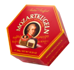 Шоколадные конфеты с марципаном Maitre Truffout Mozartkugeln, в коробке, 300 гр.